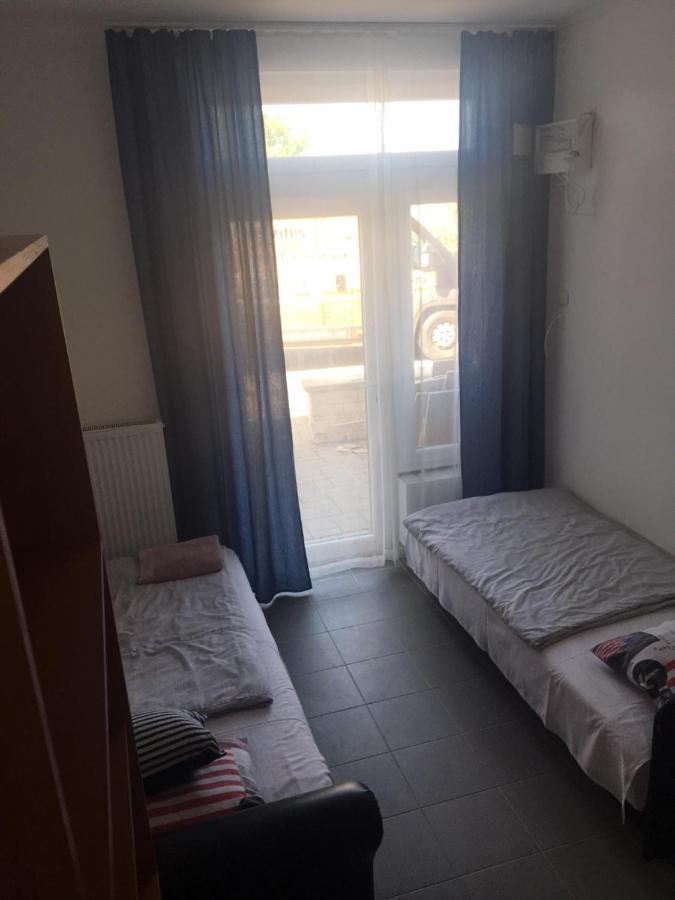 Tocc Apartman Gyál Eksteriør bilde