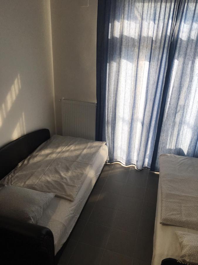 Tocc Apartman Gyál Eksteriør bilde