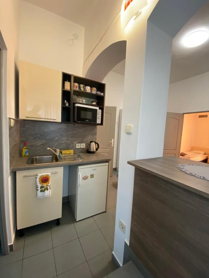 Tocc Apartman Gyál Eksteriør bilde